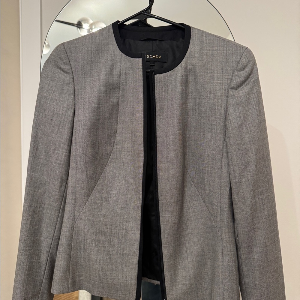 Escada Women's Grey Blazer Jacket